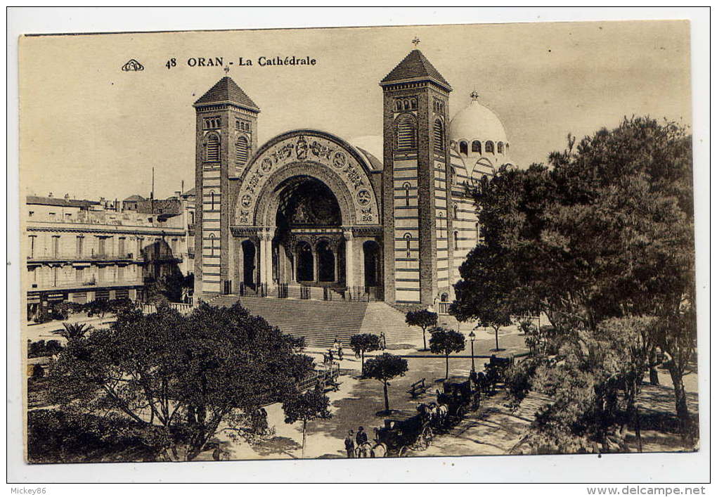 Algérie--ORAN--La Cathédrale (attelages,petite Animation) N°48  éd   CAP - Oran