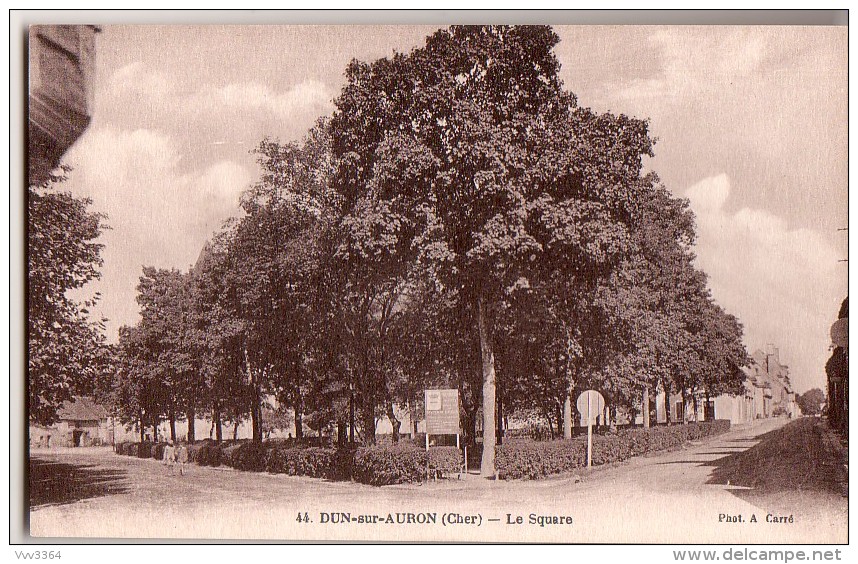 DUN-sur-AURON: Le Square - Dun-sur-Auron