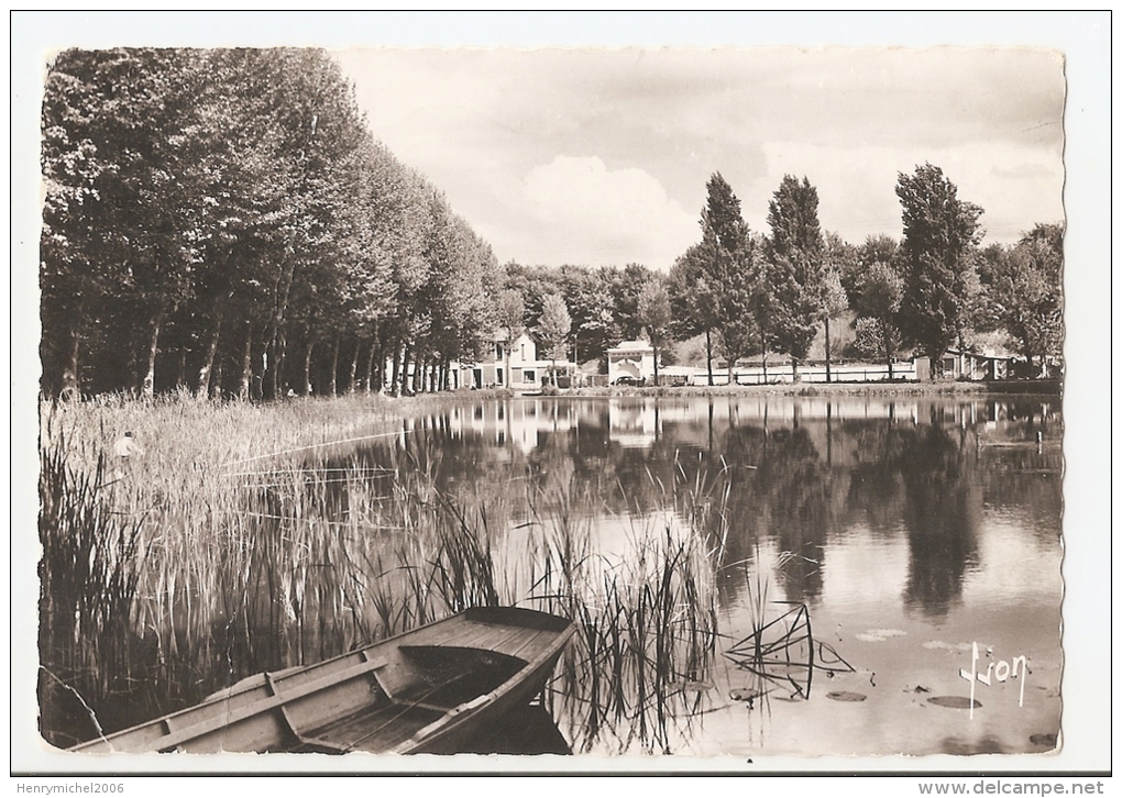 Essonne - 91 - Orsay - Le Lac En 1963 - Orsay