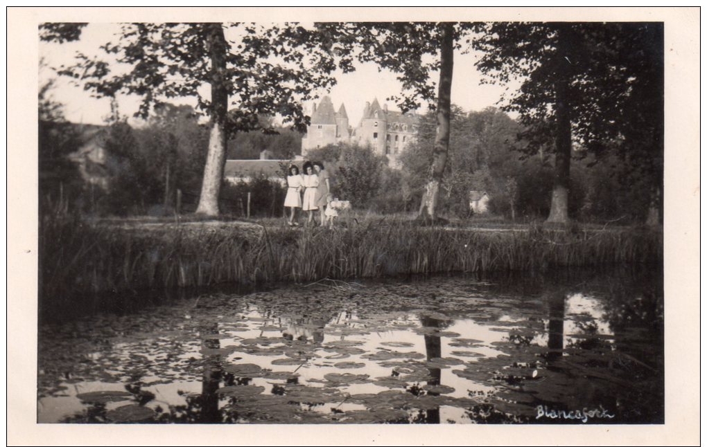 Photo ( Genre Carte Photo ) 18 Blancafort , Vue Du Pays Avec Femmes Au Bord De La Riviere - Autres & Non Classés