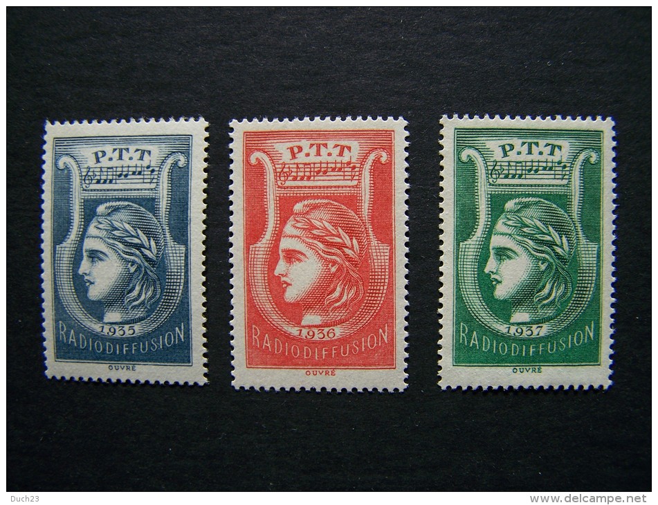 FRANCE TIMBRES DE RADIODIFFUSION NEUF SANS CHARNIERE SERIE COMPLETE N°1 BLEU 1935  N°2 ROUGE 1936  N°3 VERT 1937 SUPERBE - Radiodifusión