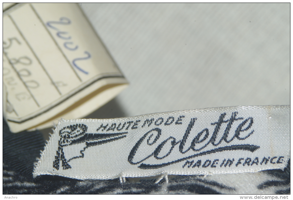 CHAPEAU ANCIEN COIFFE De MARIAGE HAUTE COUTURE GRAFFITTI VELOURS - Hauben, Mützen, Hüte