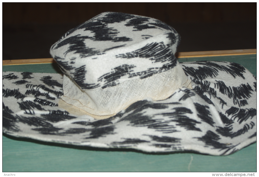 CHAPEAU ANCIEN COIFFE De MARIAGE HAUTE COUTURE GRAFFITTI VELOURS - Cuffie, Cappelli, Berretti