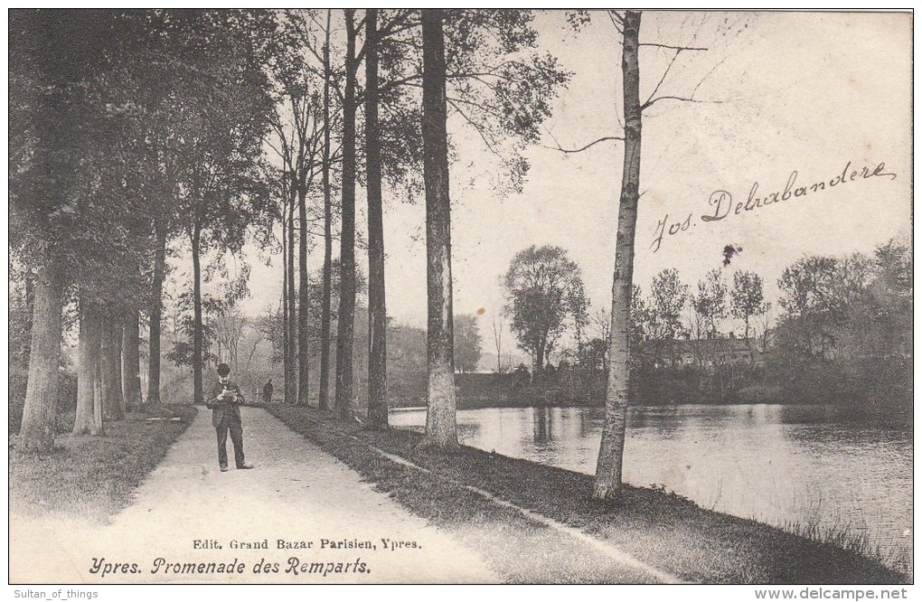 Cpa/pk 1905 Ieper Ypres Promenade Des Remparts Grand Bazar, Parisien - Ieper