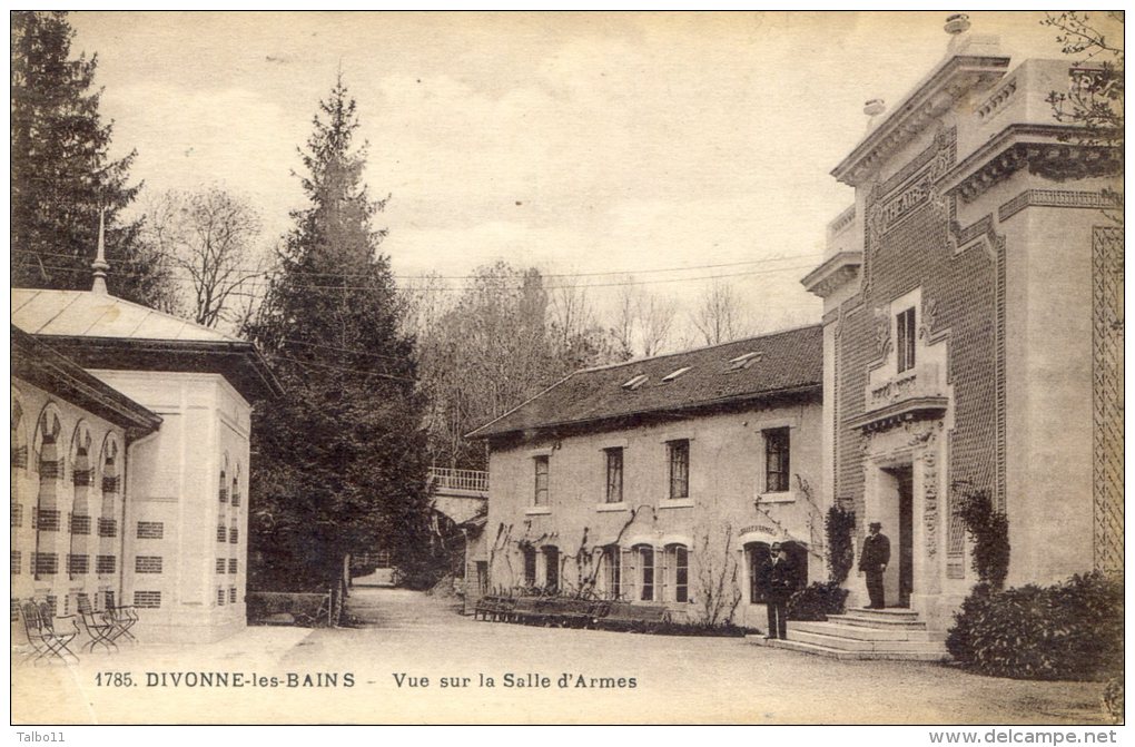 Divonne Les Bains - Vue Sur La Salle D'armes - Divonne Les Bains