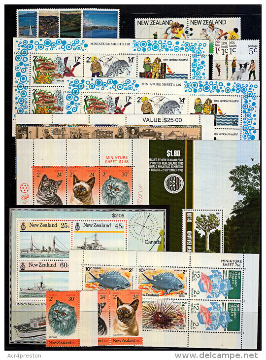 H0023 NEW ZEALAND, Small Lot Of 16 Stamps & 6 M-sheets, MNH (less Than Half Face Value) - Ongebruikt