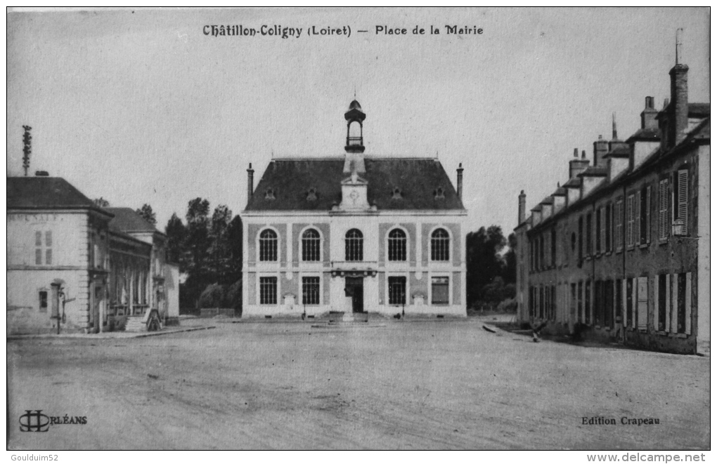 Place De La Mairie - Chatillon Coligny