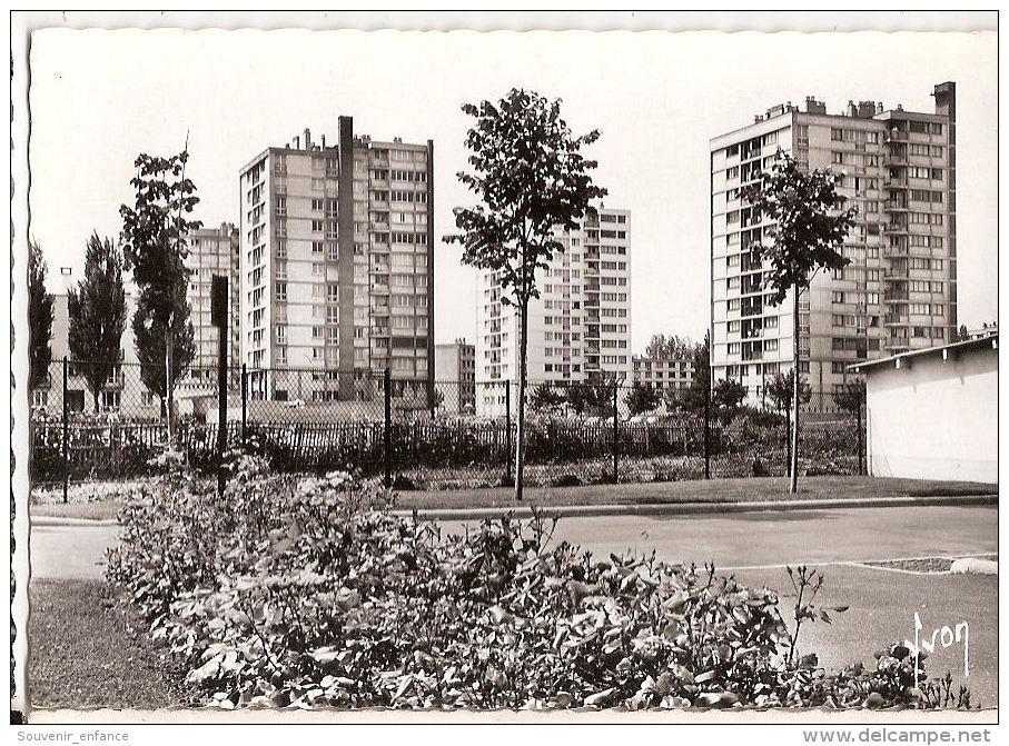 CP Soisy Sous Montmorency Les Tours De L´ Avenue Voltaire 95 Val D´ Oise - Soisy-sous-Montmorency