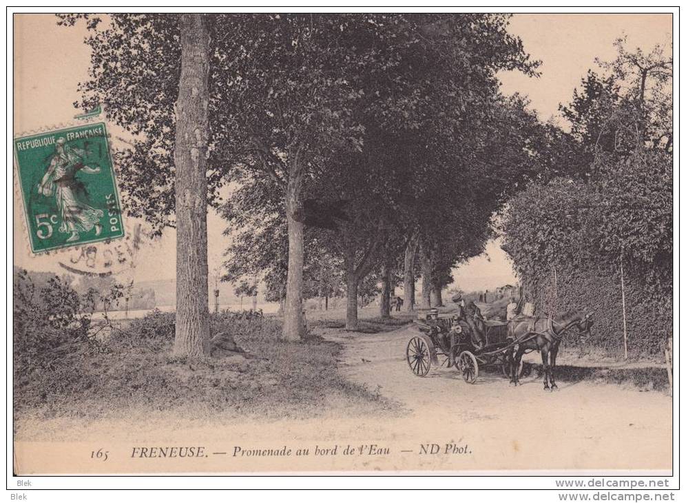 78.  Yvelines : Freneuse  :  Promenade Au Bord De L ´ Eau . ( Charette ) . - Freneuse