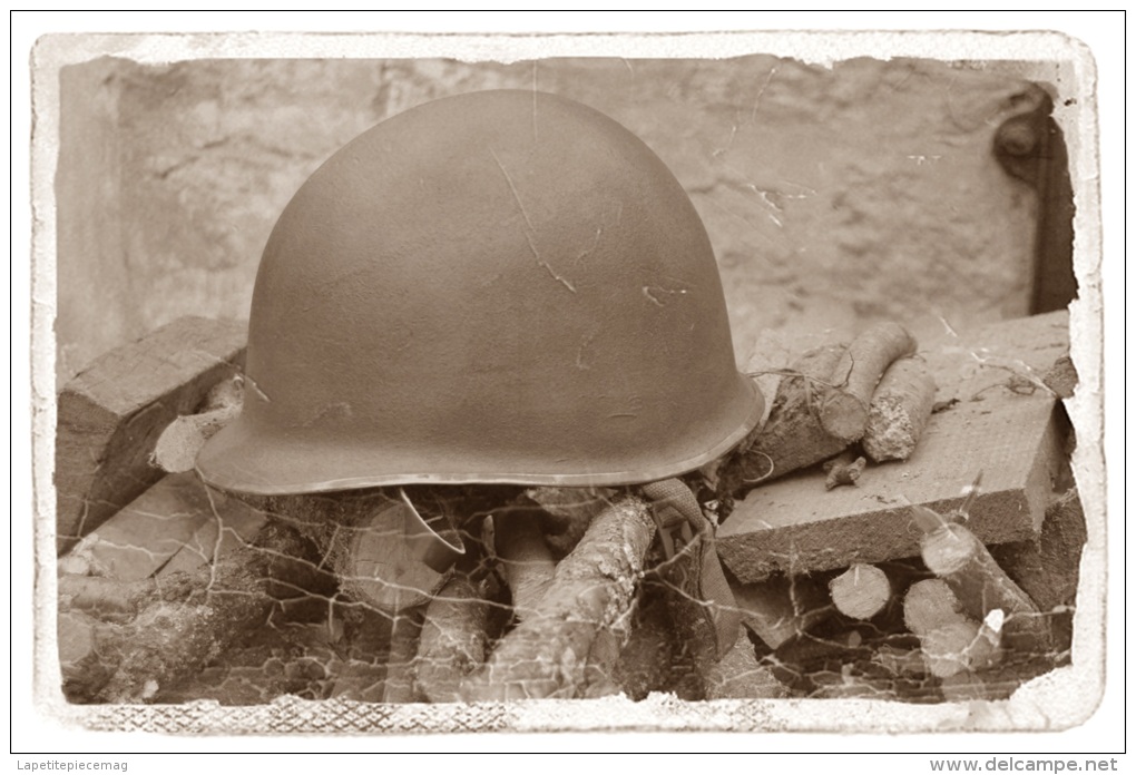 Copie de casque US Deuxieme Guerre Mondiale. M1 patiné. Complet. Idéal reconstitution