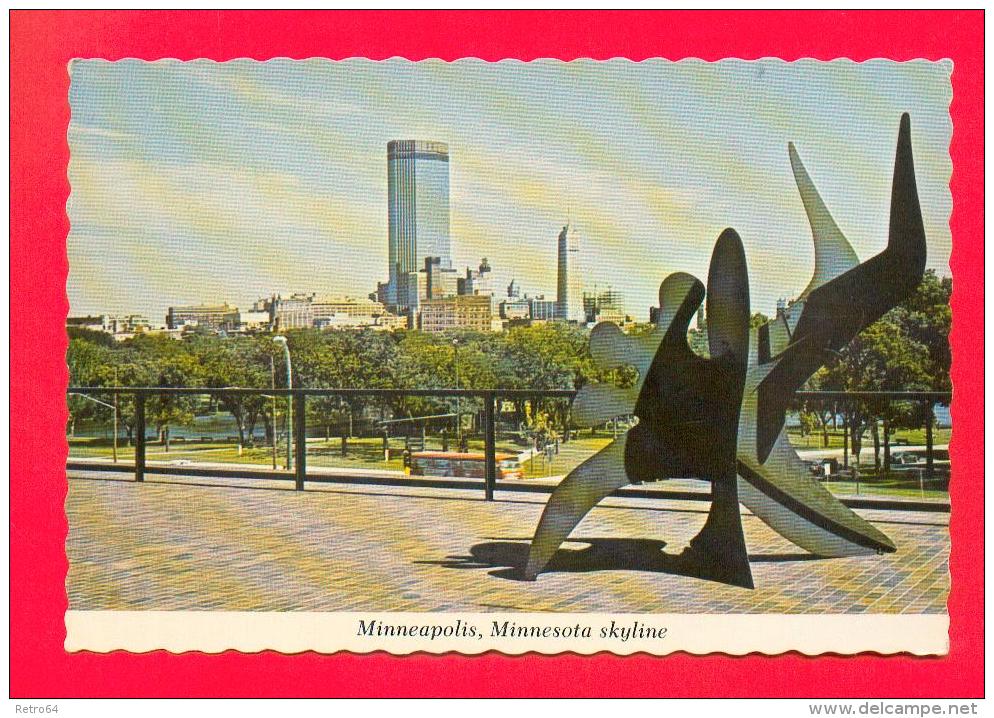 U.S.A.  MINNESOTA  -  MINNEAPOLIS  -  869  Viewing The Skyline Of Minneapolis From The Walker Art Center - Minneapolis