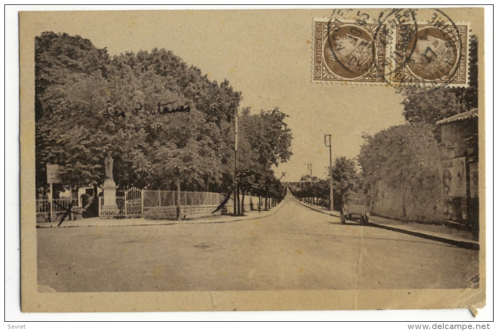 MONTENDRE. - Avenue De La République - Montendre