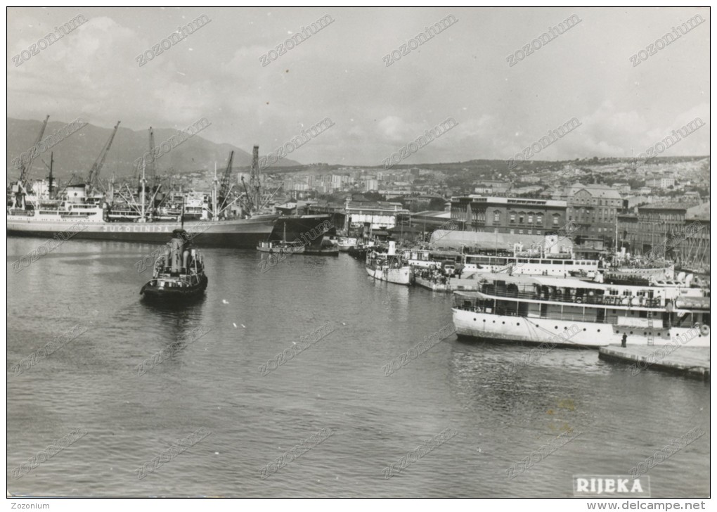 RIJEKA, Harbour, Port, Boat, Remorqueur,Tugboat, Croatia , Old Photo Postcard - Rimorchiatori