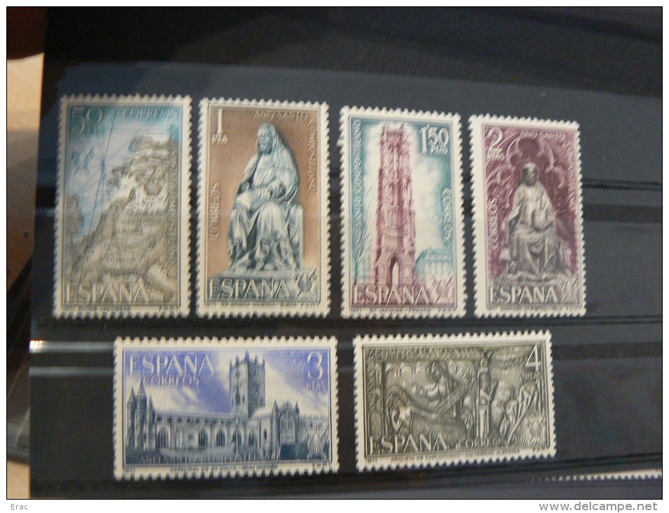 LOT DE TIMBRES D'ESPAGNE - NEUFS ** - Départ 1 &euro; sans réserve - 21 photos