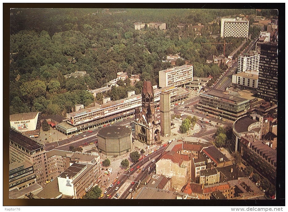 CPM  Allemagne BERLIN Gedächtniskirche Vue Aérienne De L´Eglise Su Souvenir - Mitte