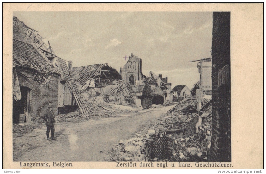 LANGERMARCK 1916       AFTER  FRENCH  AND  ENGLISCH  BOMBATTACK - Langemark-Poelkapelle