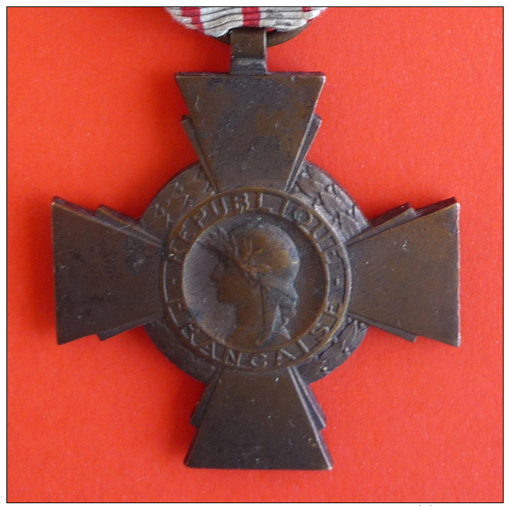 WWI French Combatant´s Cross Bronze Medal (Croix Du Combattant 1914-18) - 1930s [Free Shipping] - France