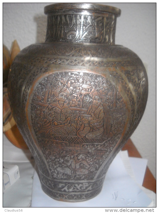 Vase Persan Safavid - Art Oriental