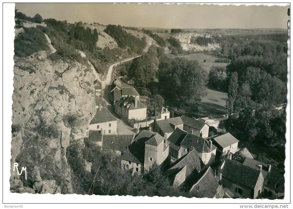 CPSM 89 MAILLY LE CHATEAU   JOLIE VUE DU VILLAGE - Autres & Non Classés