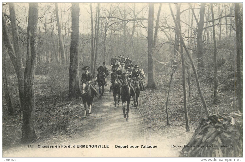 60 ERMENONVILLE - Chasses En Forêt - Départ Pour L'Attaque - Ermenonville