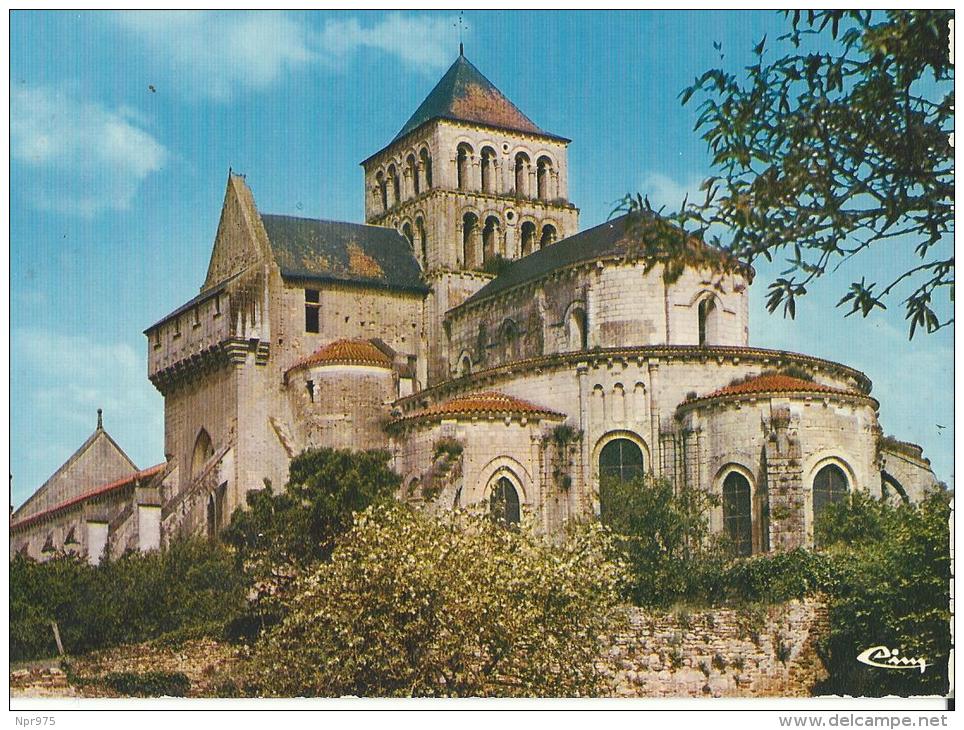 79 St Jouin Des Marnes Eglise Abbatiale Du Xl Et Xll L'abside - Saint Jouin De Marnes