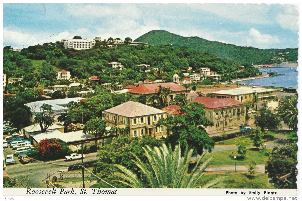 Roosevelt Park  - St. Thomas   Virgin Islands.  A-2967 - Vierges (Iles), Amér.