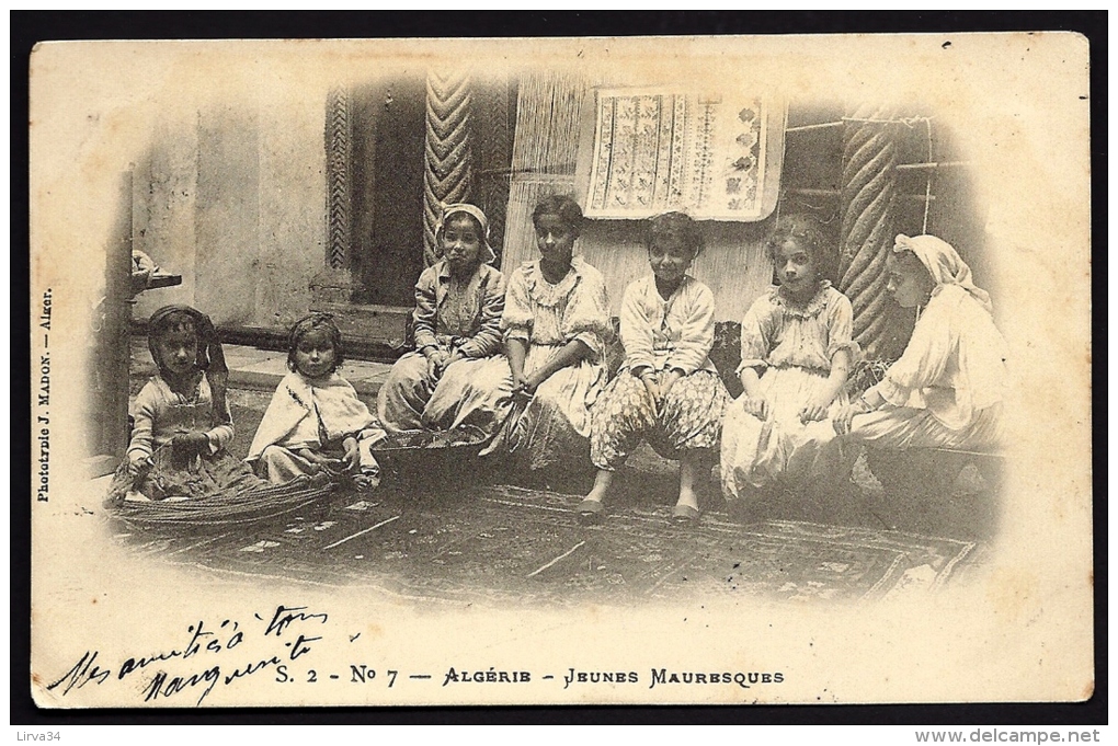 CPA PRECURSEUR- ALGÉRIE-  GROUPE DE JEUNES MAURESQUES EN 1900- TRES GROS PLAN- - Kinderen