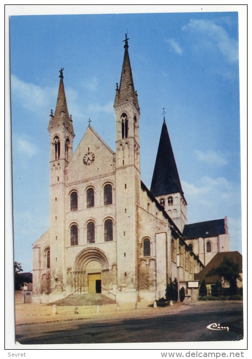 ST MARTIN De BOSCHERVILLE  - Abbaye Romane De St Georges  .  CPM - Saint-Martin-de-Boscherville