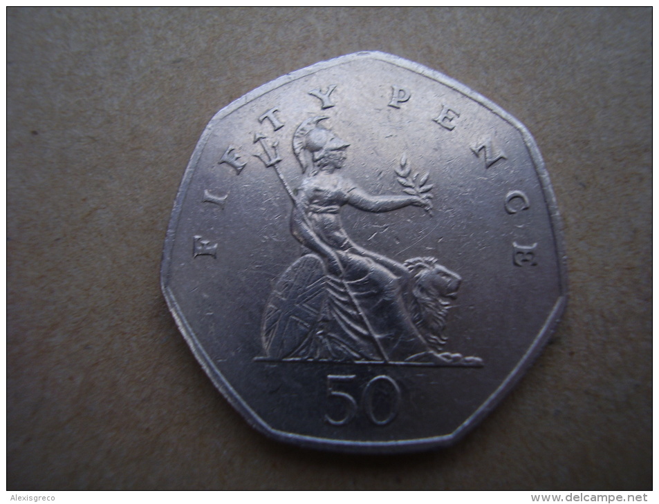 Great Britain 2001  50 PENCE BRITANNIA  Used In  GOOD CONDITION. - 50 Pence