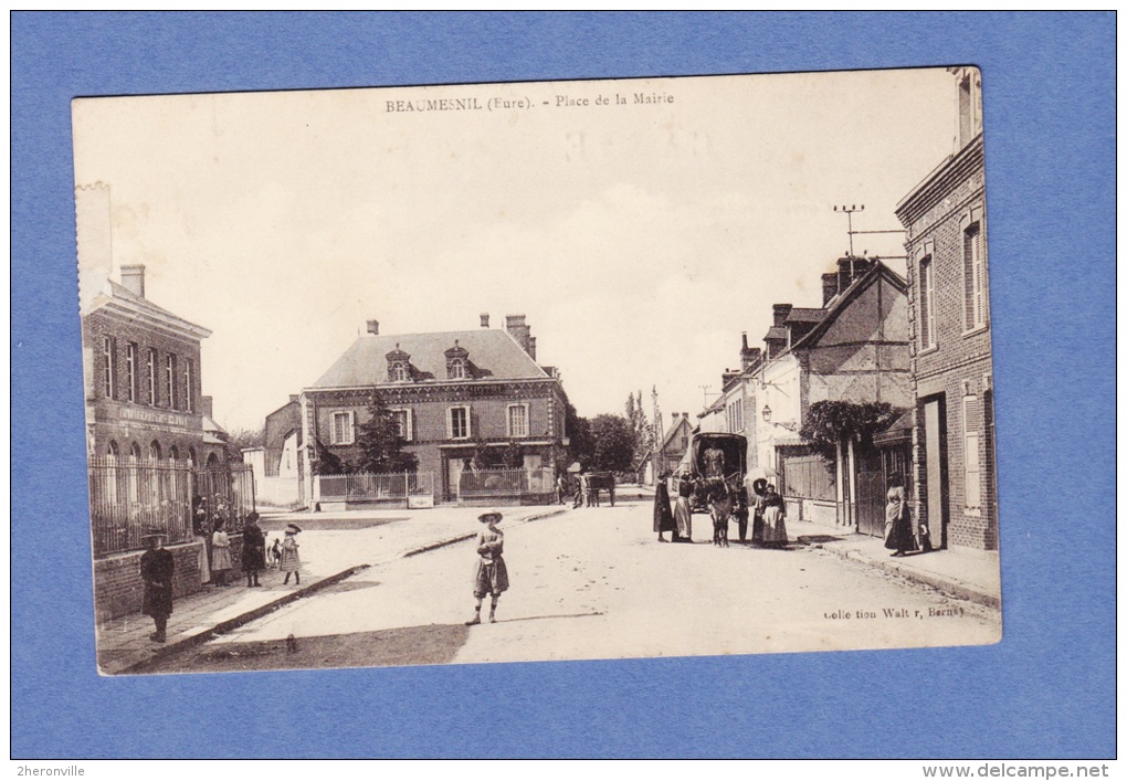 CPA - BEAUMESNIL - Place De La Mairie - Attelage De Commerce - Collection Walter - Beaumesnil