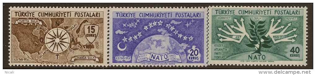 TURKEY 1954 NATO SG 1532/4 HM ZL221 - Unused Stamps