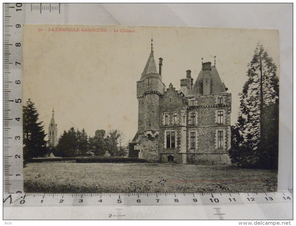 CPA  (53) Mayenne - LA CHAPELLE RAINSOUIN - Le Château - Autres & Non Classés