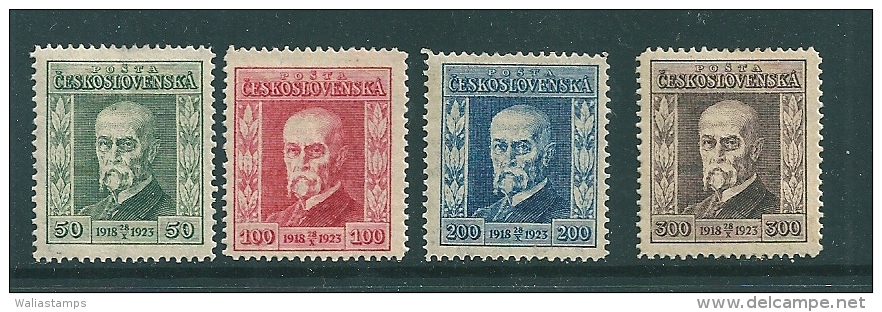 Czechoslovakia 1923 SG 230-33 MM* - Unused Stamps