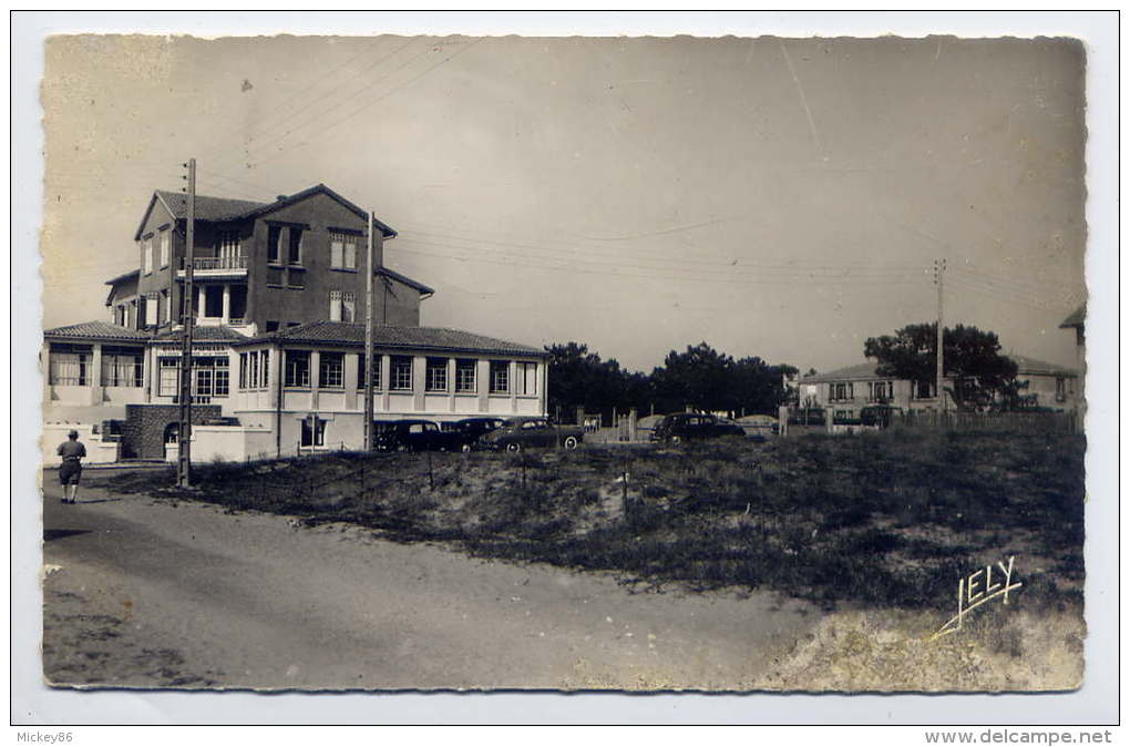 LA TRANCHE SUR MER --1957--- "La GRIERE - Colonie Des Pupilles De La Vienne" (petite Animation,voitures)---cps M 9 X 14 - La Tranche Sur Mer