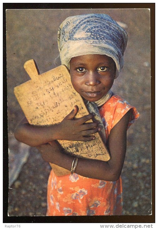 CPM Non Ecrite Jeune Ivoirienne à L'école Coranique Ed. Missions Africaines Voir La Description - Islam