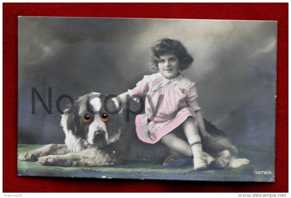 Chien Saint Bernard Avec Yeux En Relief Et Petite Fille Fillette - St. Bernhardshund Bernhardiner Alpine Mastiff - Dogs