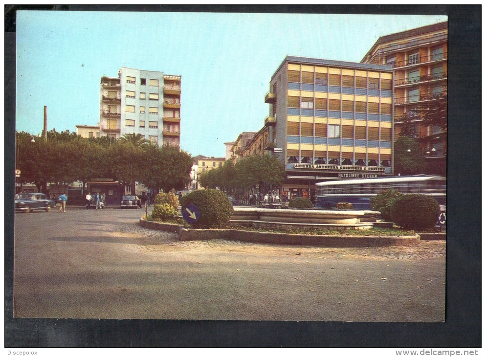 L415 Velletri ( Roma ) Piazza Garibaldi Con Auto Cars Voitures - Velletri