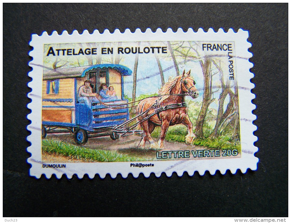 FRANCE OBLITERE 2013 N° 820 ATTELAGE EN ROULOTTE SERIE DU CARNET CHEVAUX DE TRAIT DE NOS REGIONS AUTOCOLLANT ADHESIF - Oblitérés