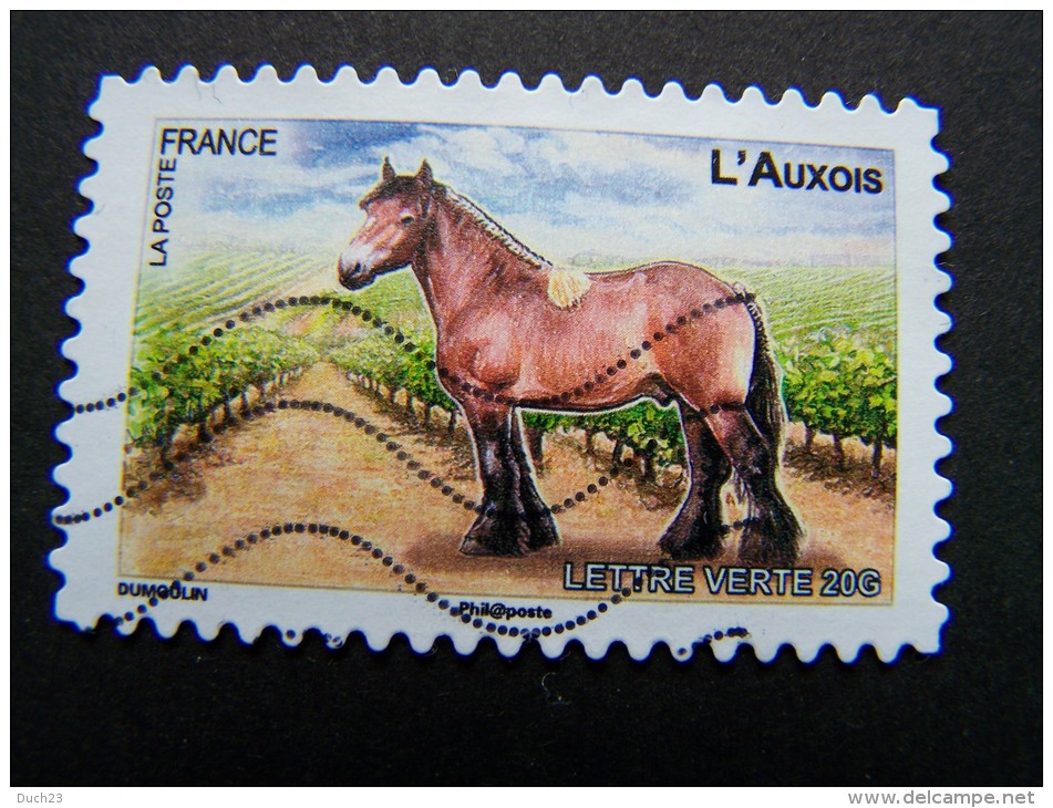 FRANCE OBLITERE 2013 N° 823 L'AUXOIS SERIE DU CARNET CHEVAUX DE TRAIT DE NOS REGIONS AUTOCOLLANT ADHESIF - Oblitérés