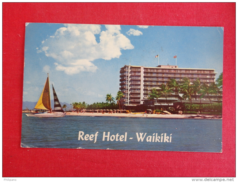 The Reef Hotel On Beach Of Waikki  1958 Cancel   Ref  1103 - Honolulu