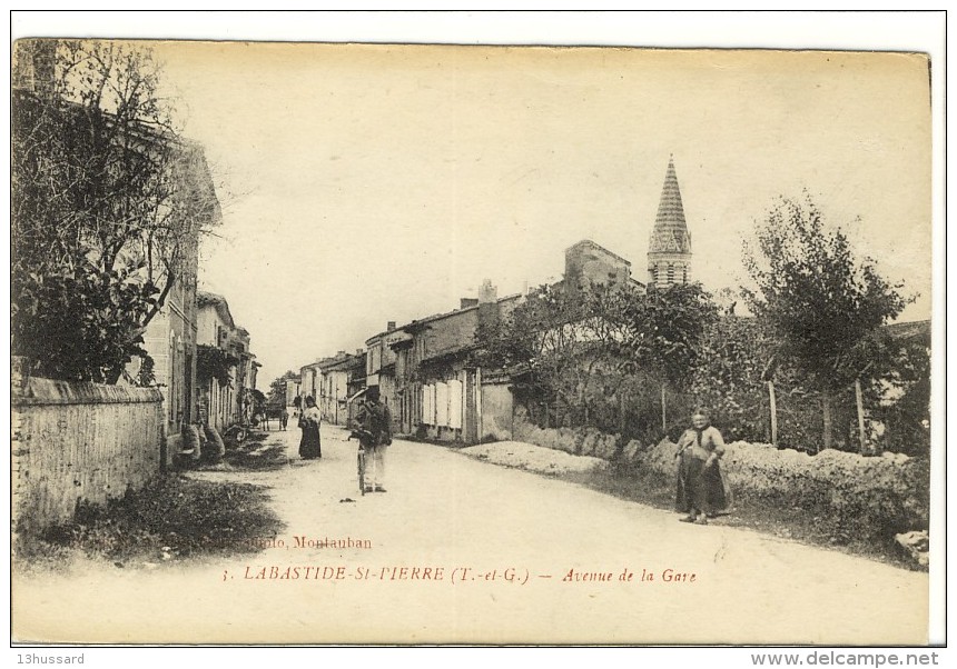 Carte Postale Ancienne Labastide Saint Pierre - Avenue De La Gare - Labastide Saint Pierre