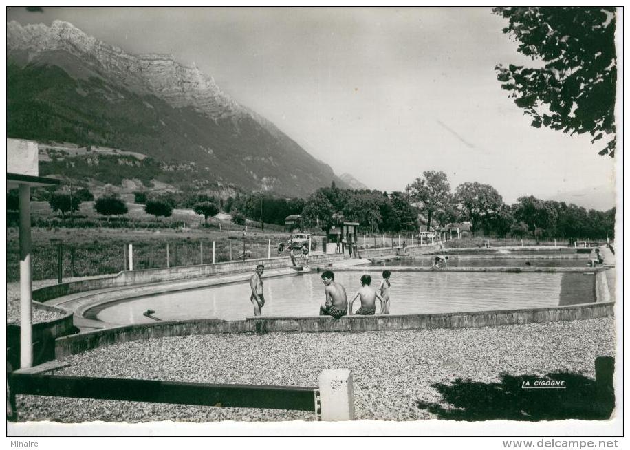 SAINT PIERRE D'ALBIGNY La Piscine Et Son Cadre De Verdure - L'Arclusaz -bon état - Saint Pierre D'Albigny