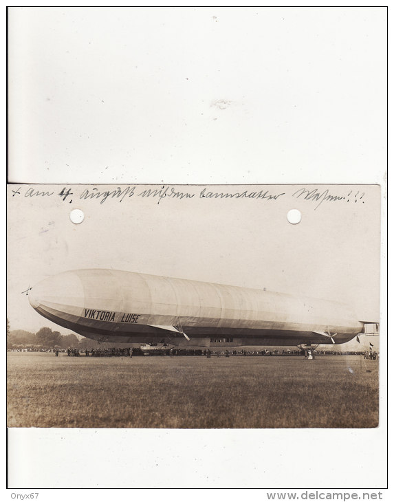 Carte Postale Photo Militaire Allemand-AVIATION-AVION-DIRIGEABLE-ZEPPELIN "Viktoria Luise" Attention (Carte Perforée) - Zeppeline