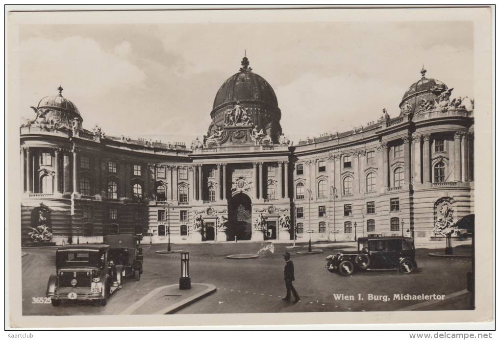 Wien 1: VINTAGE OLDTIMERS LARGE SEDANS - Burg, Michaelertor - Austria - Speelgoed & Spelen