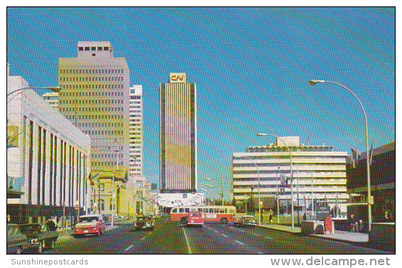 Canada City Hall And CN Towers Edmonton Alberta - Edmonton