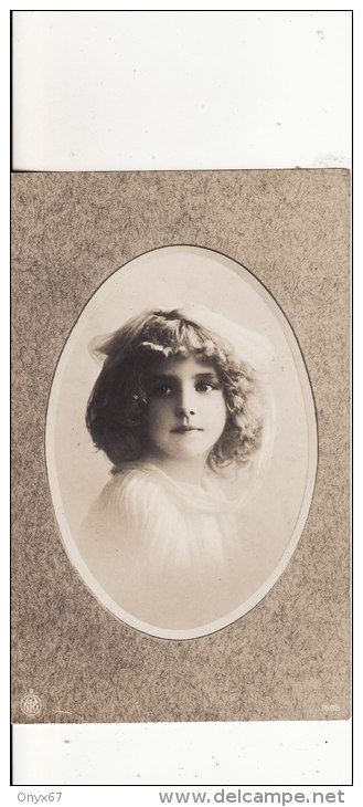 Carte Postale Fantaisie Enfant-Jeune Fille-Young Girl-Child Woman-Kind-VOIR 2 SCANS- - Portraits