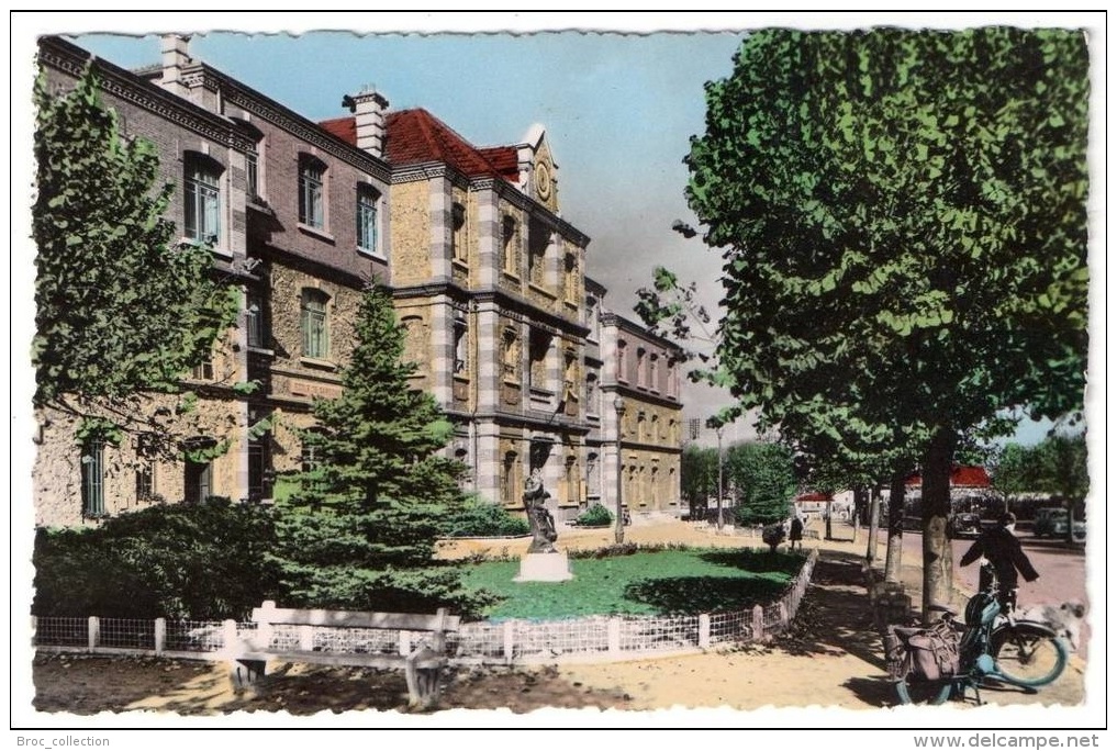 Fresnes, L´hôtel De Ville Et Les écoles, 1970, Animée, Mobylette, Guy - Lyna-Paris - Abeilles-Cartes N° 206 - Fresnes