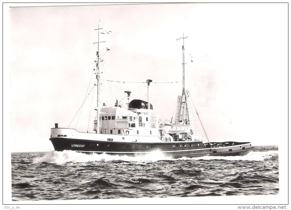 Niederlande - Ocean Motor Tug  " Utrecht "  - N.V. Bureaus Wijsmuller -  IJmuiden  - Schiff - Ship - Rimorchiatori