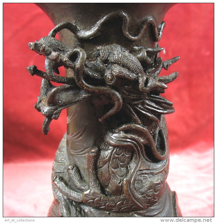 Intéressant Vase Chinois En Bronze D’époque XIXè - Art Asiatique