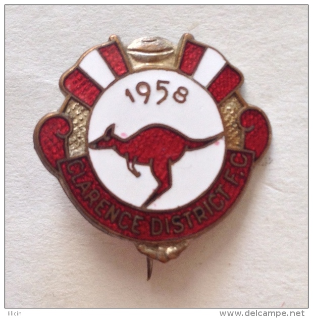 Badge Pin ZN000295 - Rugby Australian Footbal Bellerive Clarence District FC 1958 - Rugby